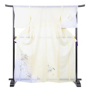 野の花に三重の塔