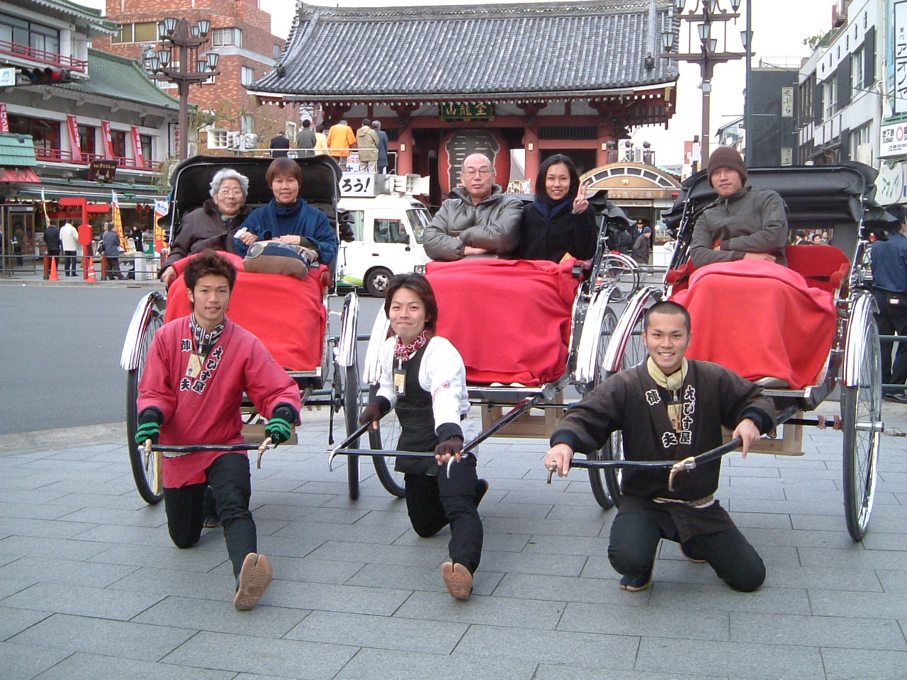 人力車は観光のプロ 京都着物レンタルwargo