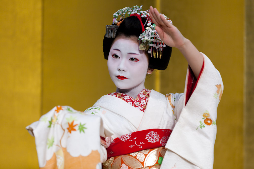 新品 舞妓 芸者 京都 祇園 日本 和装 着物 美人 クールジャパン 黒 ロンT