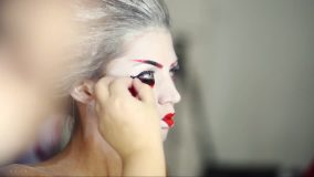 geisha eye makeup