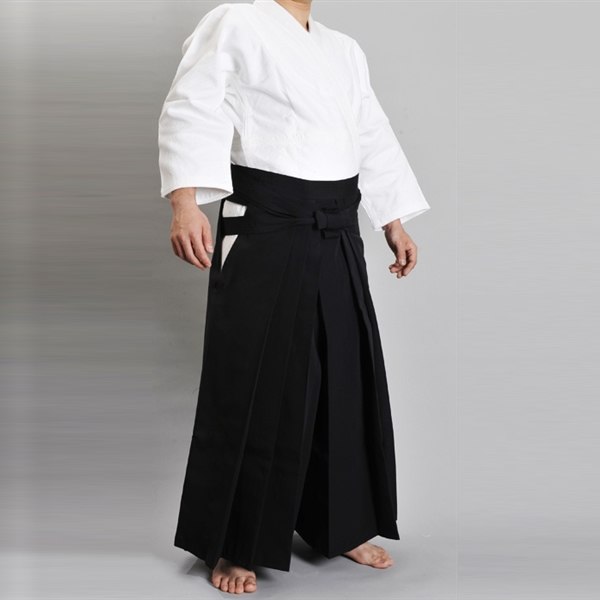 Japanese hakama: Past and Present