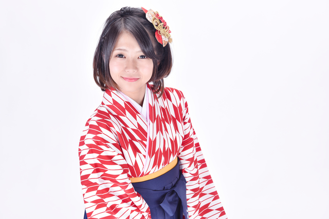 卒業式袴として人気な矢絣 矢羽模様の袴とは 京都着物レンタルwargo