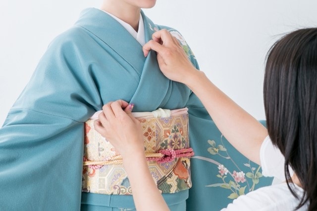 お宮参りのママ お母さん の服装はどうすればいい 京都着物レンタルwargo